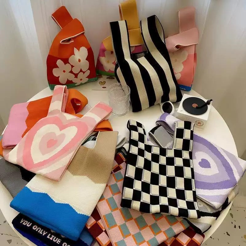 Mystery DIY On-the-Go Woven Bag 1-Pack